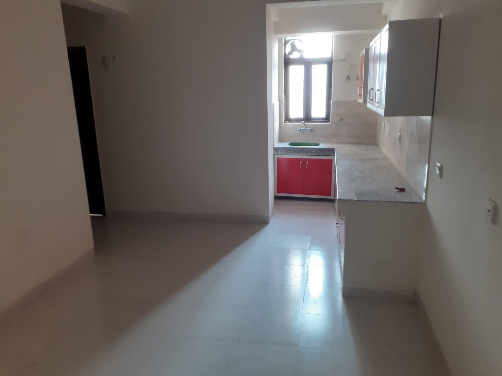 2 BHK + Pooja Room 594 Sq.Ft. Apartment in Amolik Heights