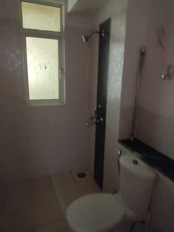 Bathroom in 3 BHK Apartment at Jaypee Greens Kosmos, Sector 134 – for Rent