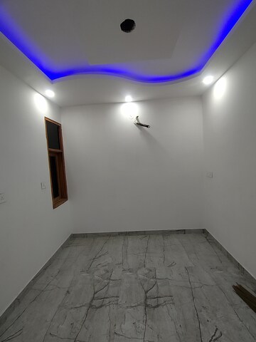 Living Room in 1 BHK Builder Floor at Dwarka Mor – for Rent