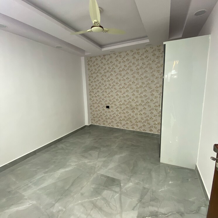 Bedroom, govindpuri 3 Bedroom 800 Sq.Ft. Builder Floor In Govindpuri Delhi 9097739
