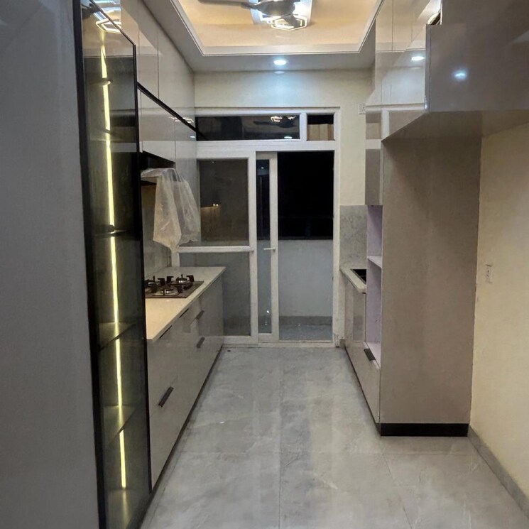 undefined, hong-kong-bazaar 4 Bedroom 270 Sq.Yd. Builder Floor In Sector 56 Gurgaon 9097718