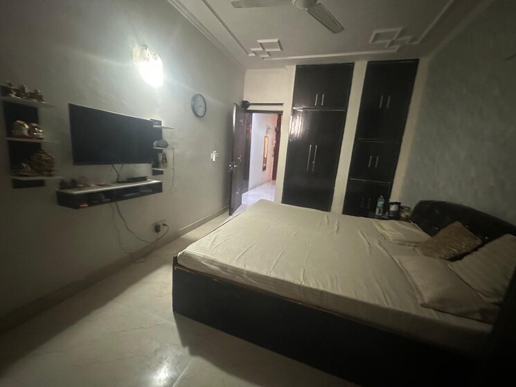 Kitchen, east of kailash 3 Bedroom 1350 Sq.Ft. Builder Floor In East Of Kailash Delhi 9097741