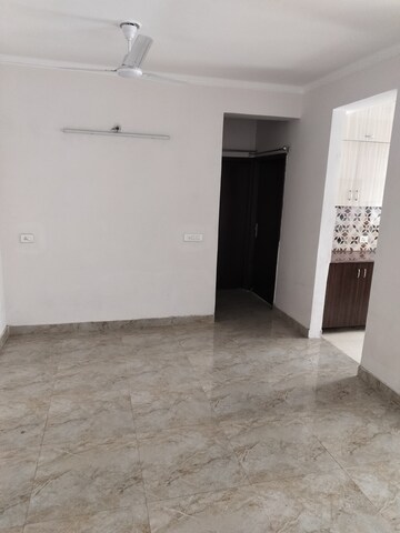 2.5 BHK Apartment For Sale in Amrapali Leisure Park, Amrapali Leisure Valley