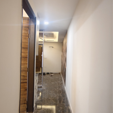 Building Lobby in 3 BHK Builder Floor at Govindpuri – for Rent
