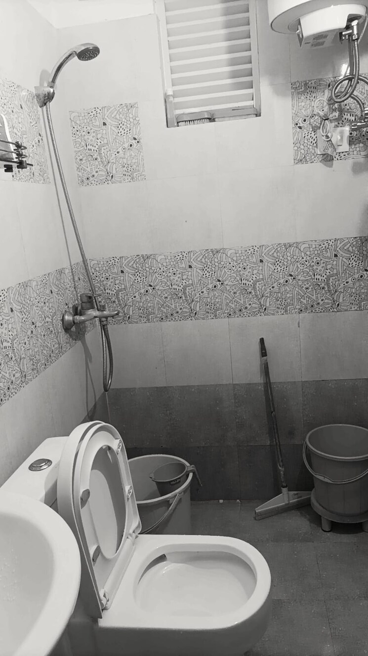 Bathroom, windlass-river-valley 2 Bedroom 828 Sq.Ft. Apartment In Harrawala Dehradun 9097789