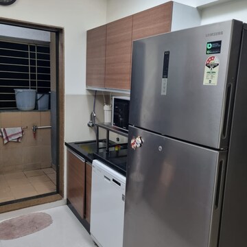 Furnished Amenities in 3 BHK Apartment at Pride Purple Park Turquoise, Park Street – for Rent