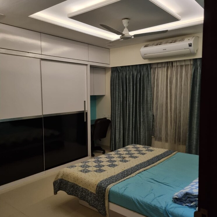 Bedroom, pride-purple-park-turquoise 3 Bedroom 1610 Sq.Ft. Apartment In Park Street Pune 9097795