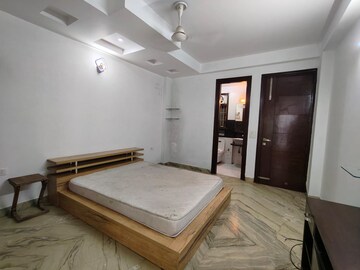 Room in 3 BHK Builder Floor at Freedom Fighters Enclave – for Rent
