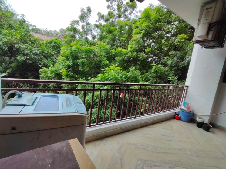 Balcony, freedom fighters enclave 3 Bedroom 1800 Sq.Ft. Builder Floor In Freedom Fighters Enclave Delhi 9097806