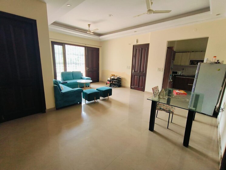 Living Room, gail-cghs 3 Bedroom 300 Sq.Yd. Builder Floor In Sector 56 Gurgaon 9097804
