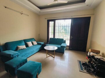Living Room in 3 BHK Builder Floor at Gail CGHS, Sector 56 – for Rent