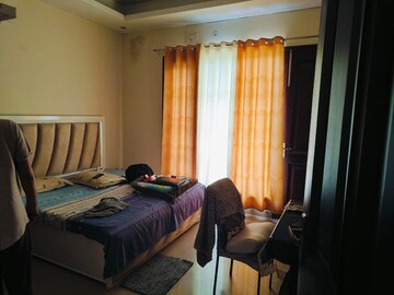 Living Room in 3 BHK Builder Floor at Gail CGHS, Sector 56 – for Rent