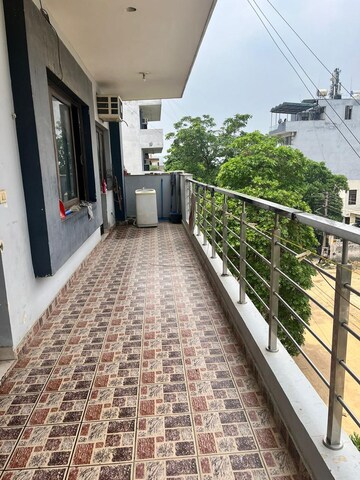 Balcony in 3 BHK Builder Floor at Gail CGHS, Sector 56 – for Rent