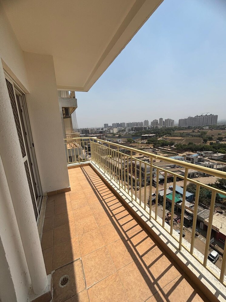 Balcony, paramount-emotions 3 Bedroom 1520 Sq.Ft. Apartment In Sector 1 Greater Noida Greater Noida 9097831