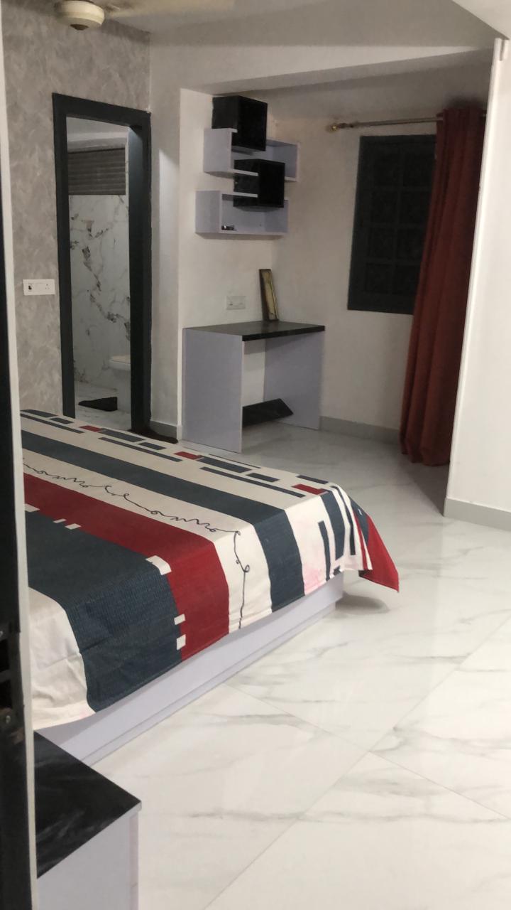 3 BHK + Servant Room Builder Floor For Rent in Anupam Garden