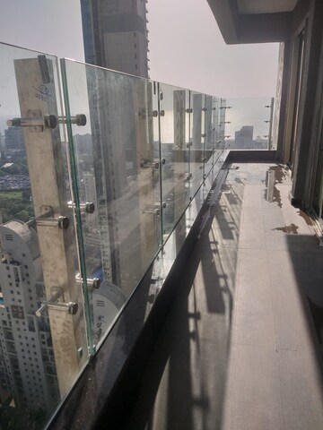 2 BHK Apartment For Sale in Chandak Cornerstone, Worli