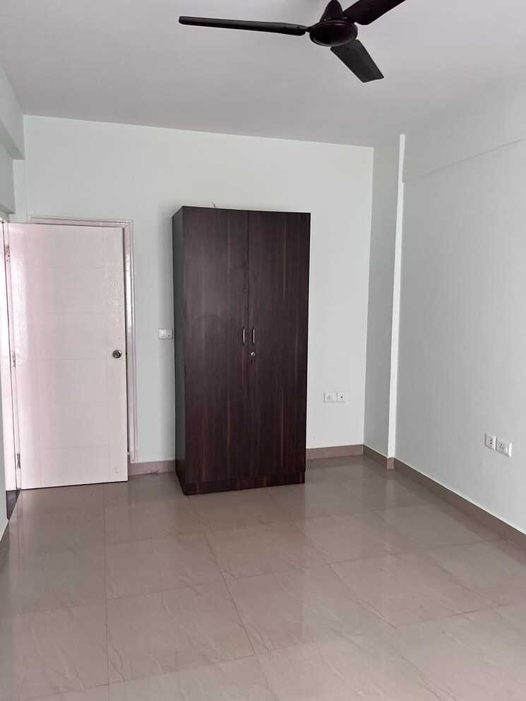 Room, ds-max-sterling 2 Bedroom 1200 Sq.Ft. Apartment In Varthur Bangalore 9097952
