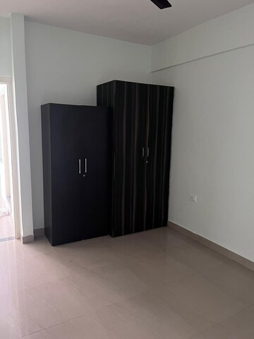 Room in 2 BHK Apartment at DS Max Sterling, Varthur – for Rent