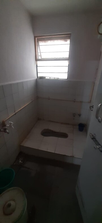 Attached Bathroom in 3 BHK Apartment at Erandwane – for Rent