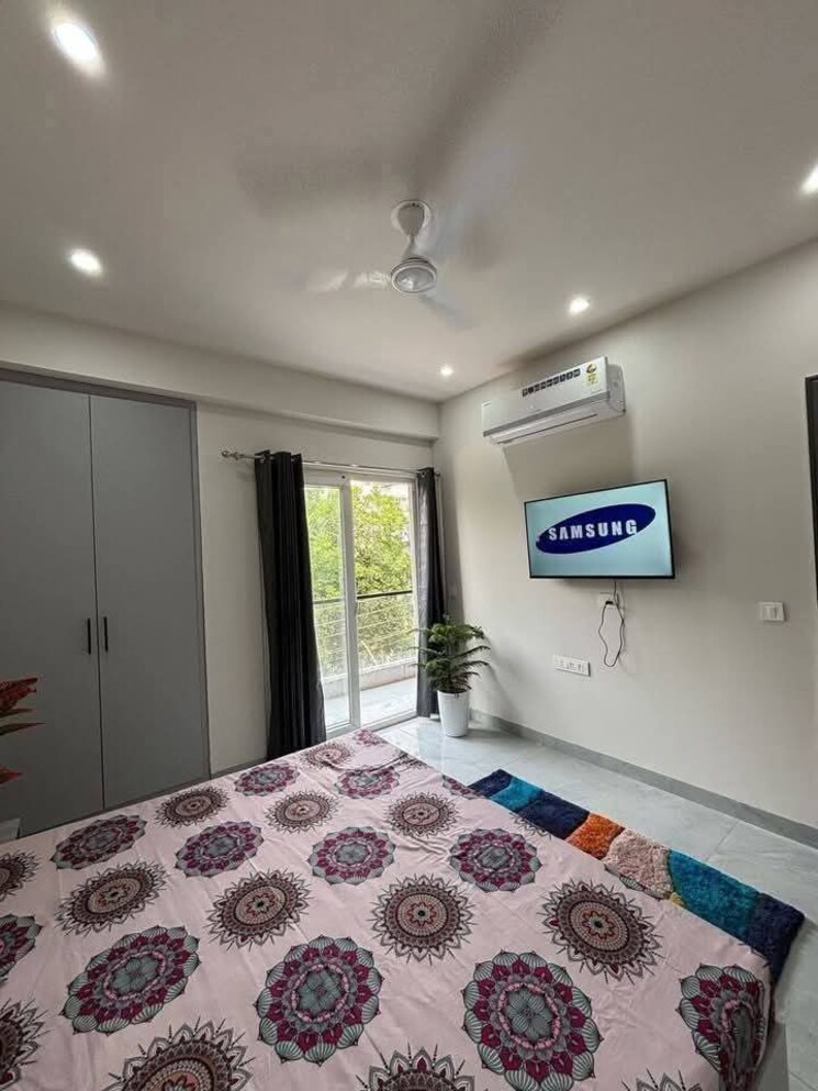 Bedroom, saket 1 Bedroom 500 Sq.Ft. Builder Floor In Saket Delhi 9097990