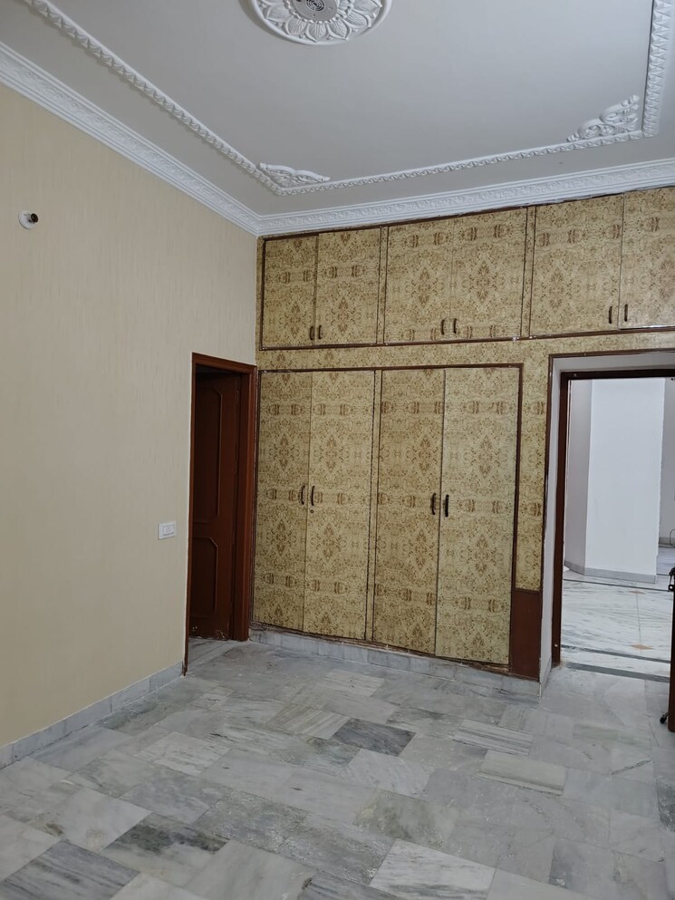 Room, ambala highway 3 Bedroom 1000 Sq.Ft. Independent House In Ambala Highway Zirakpur 9097992