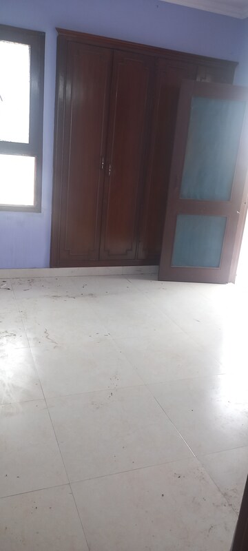 Master Bedroom in 2 BHK Apartment at Ip Extension – for Rent