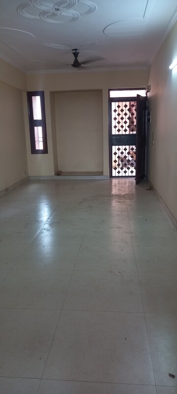 2 BHK Apartment For Rent in Ip Extension