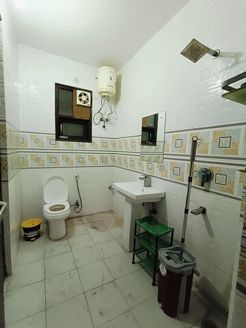 Team Area in 3 BHK Builder Floor at Freedom Fighters Enclave – for Rent