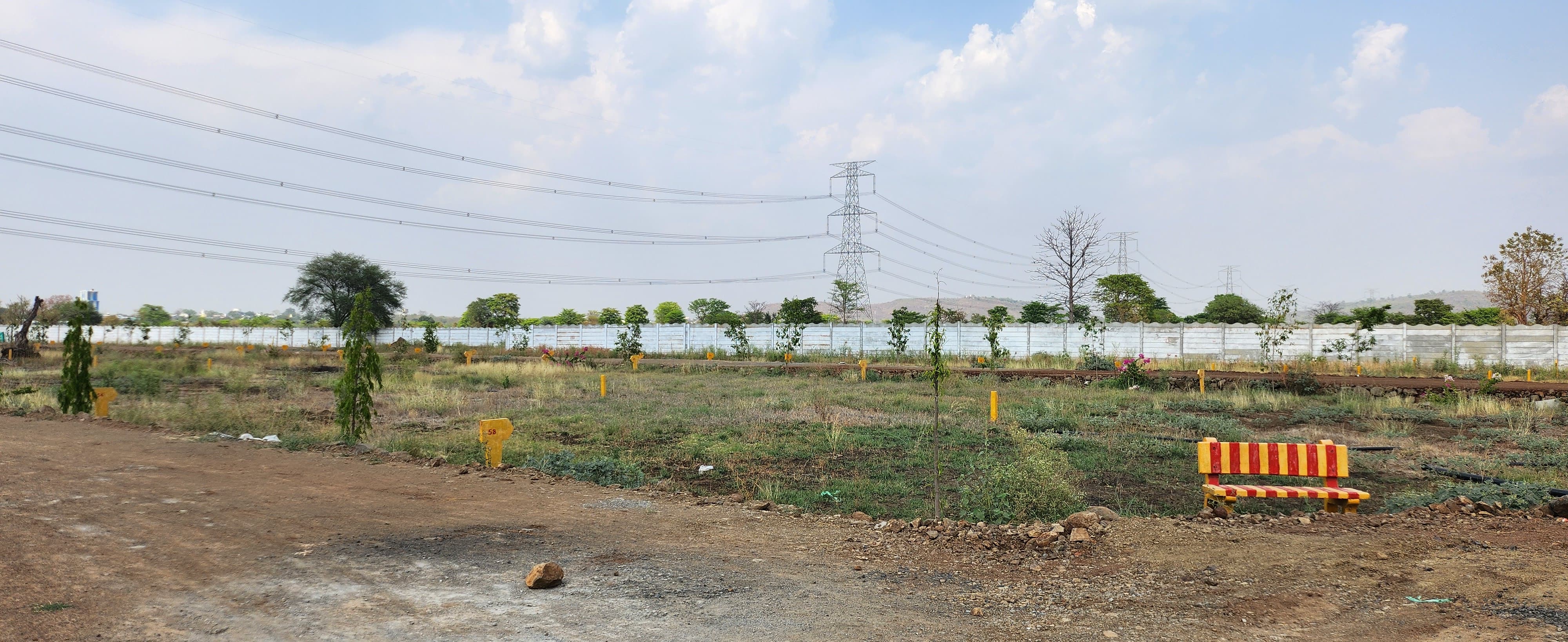 Plot For Sale in Balaji E State