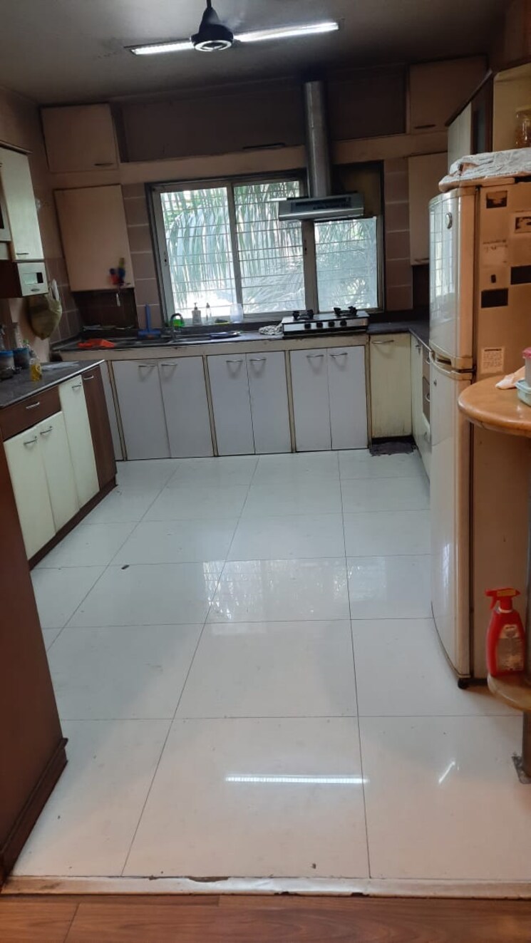 Kitchen, varsha-woodside-villa 3 Bedroom 1756 Sq.Ft. Apartment In Aundh Pune 9098122