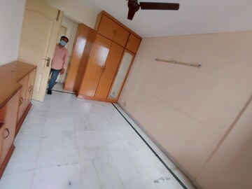 2 BHK Apartment For Rent in DLF The Princeton Estate, Dlf Phase V