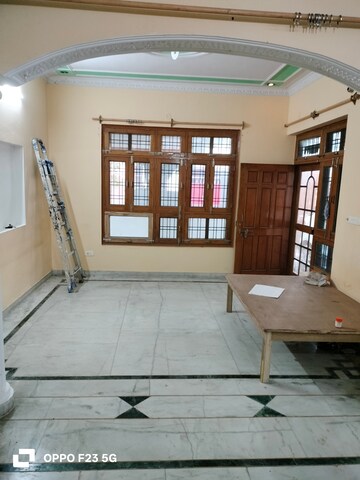 2 BHK Builder Floor For Rent in Gomti Nagar