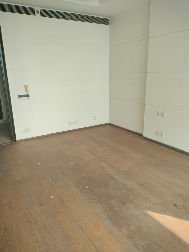 Bedroom, salcon-the-verandas 4 Bedroom 4495 Sq.Ft. Apartment In Sector 54 Gurgaon 9097978