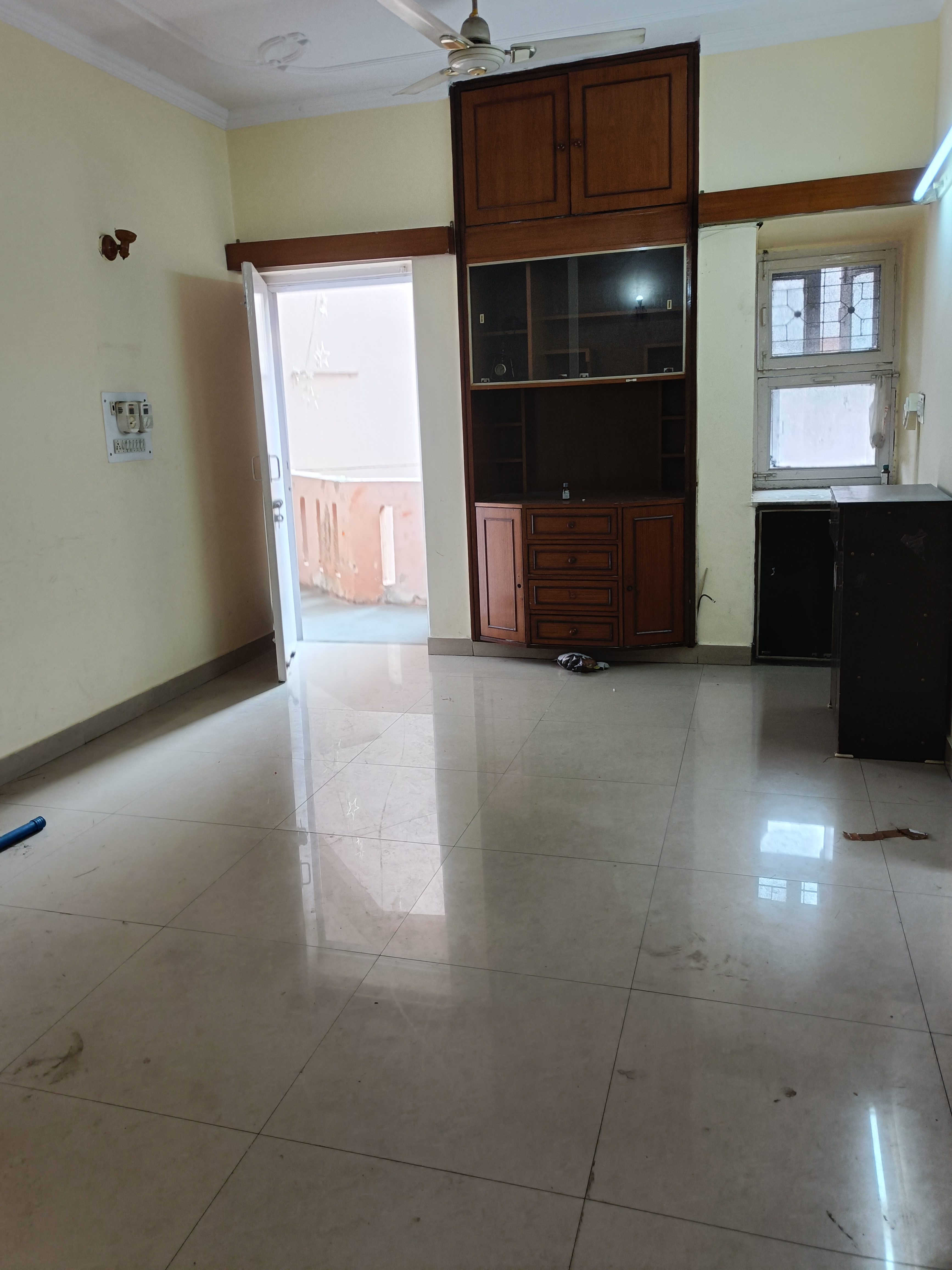 2 BHK Apartment For Rent in Saraswati Kunj Apartment 