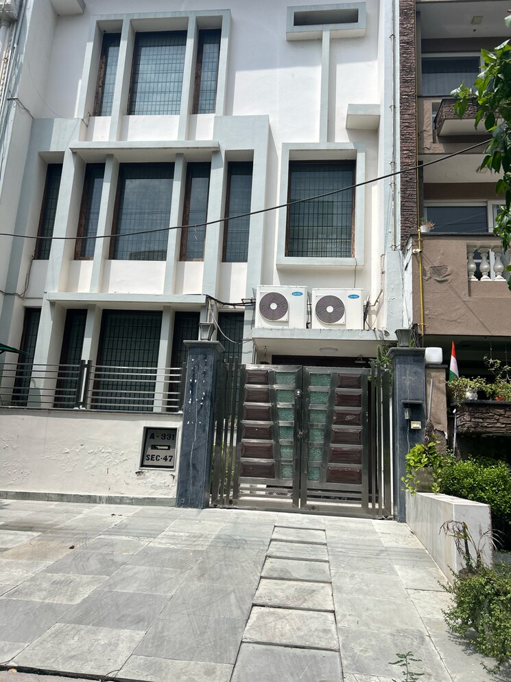 Exterior View, sector 47 3 Bedroom 112 Sq.Yd. Independent House In Sector 47 Noida 9098104