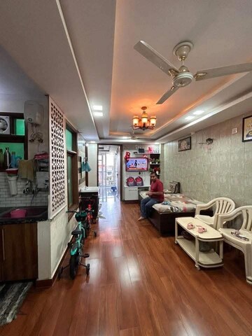 Gym in 2 BHK Builder Floor at Freedom Fighters Enclave – for Rent