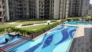Swimming Pool in 3 BHK Apartment at Shri Radha Sky Gardens, Sector 16b Greater Noida – for Sale