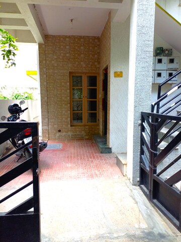 Parking in 2 BHK Independent House at Jp Nagar Phase 8 – for Rent
