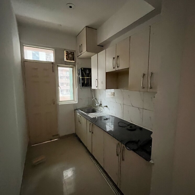 Kitchen, supertech-cape-town 2.5 Bedroom 1150 Sq.Ft. Apartment In Sector 74 Noida 9098126