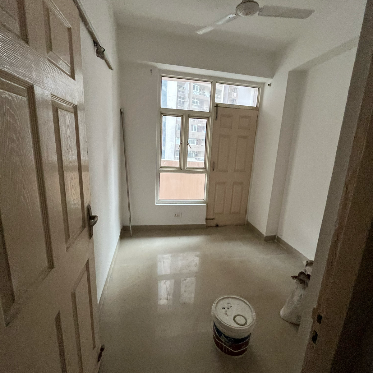 2.5 BHK + Study Room Apartment For Rent in Supertech Cape Town