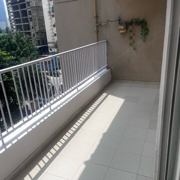 Balcony in 3.5 BHK Apartment at Ajnara Daffodil, Sector 137 – for Rent