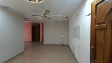 Room in 3 BHK Apartment at Sunder Nagar – for Rent