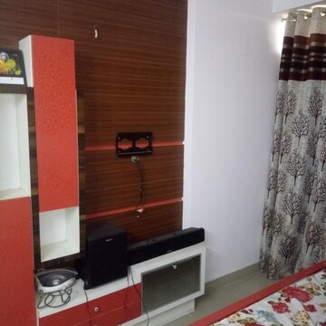 Bedroom in 2.5 BHK Apartment at Supertech Cape Town, Sector 74 – for Rent