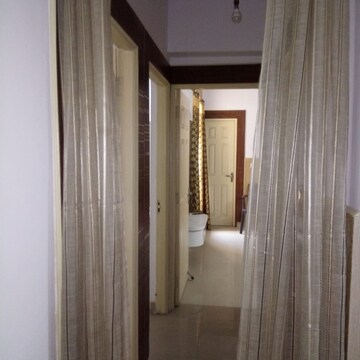 Building Lobby in 2.5 BHK Apartment at Supertech Cape Town, Sector 74 – for Rent