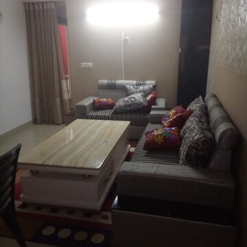 Living Room in 2.5 BHK Apartment at Supertech Cape Town, Sector 74 – for Rent