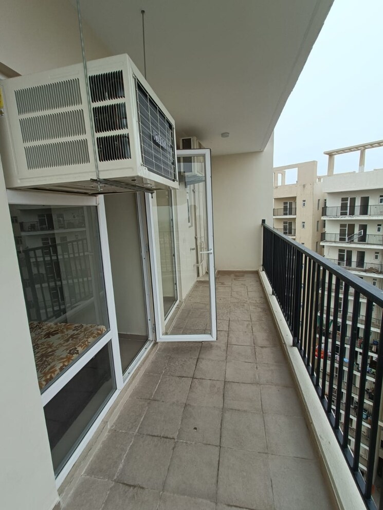 Balcony, gls-arawali-homes-phase-2 3 Bedroom 645 Sq.Ft. Apartment In Sohna Sector 4 Gurgaon 9098149