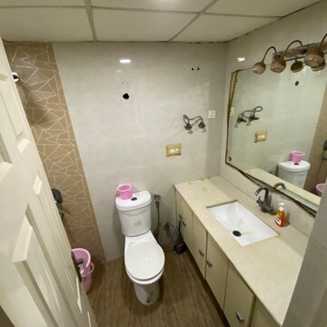 Team Area in 3 BHK Apartment at Supertech Cape Town, Sector 74 – for Rent