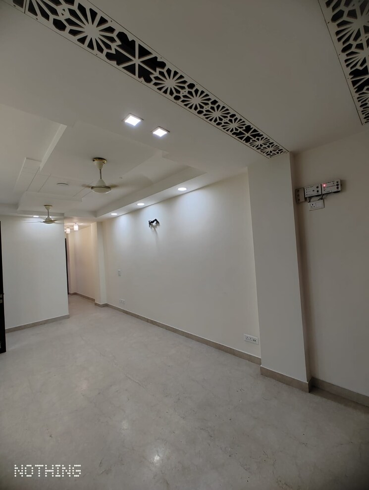 Room, saket 2 Bedroom 1800 Sq.Ft. Builder Floor In Saket Delhi 9098168