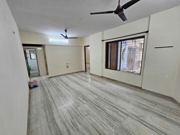 Room in 2 BHK Apartment at Sankalp II, Malad East – for Rent
