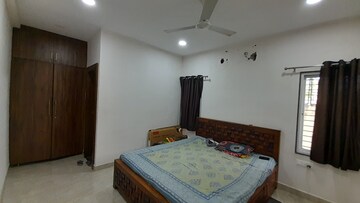 Bedroom in 4 BHK Villa at Mowa – for Rent